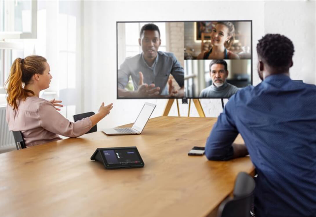 Crestron Flex Videoconferencing